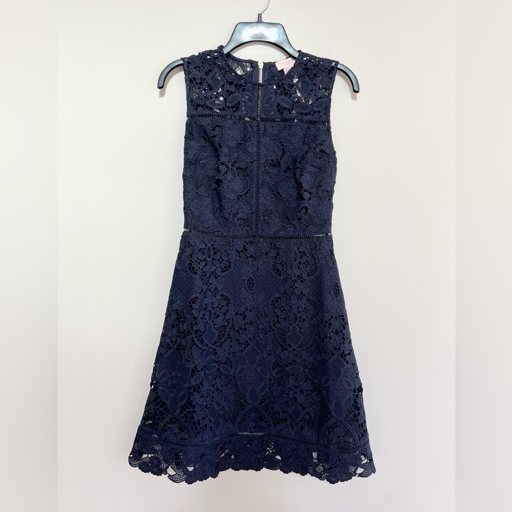 Ted Baker Primrose Sleeveless Lace A-Line Dress in Navy Blue, size 0